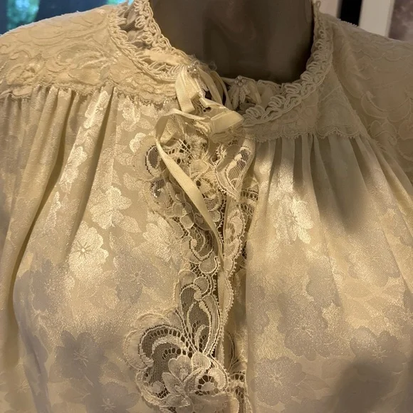 Christian Dior Lingerie Housecoat Laced  Duster White Kimono Belted M Robe - Picture 2 of 11